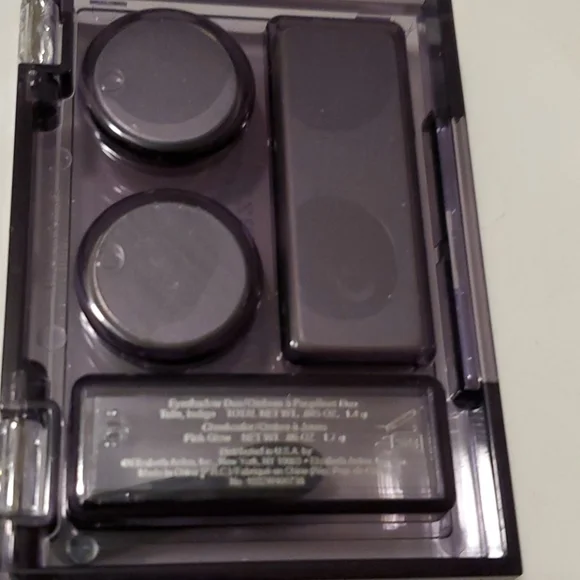 NEW 3 Eyeshadow duos - Picture 5 of 5